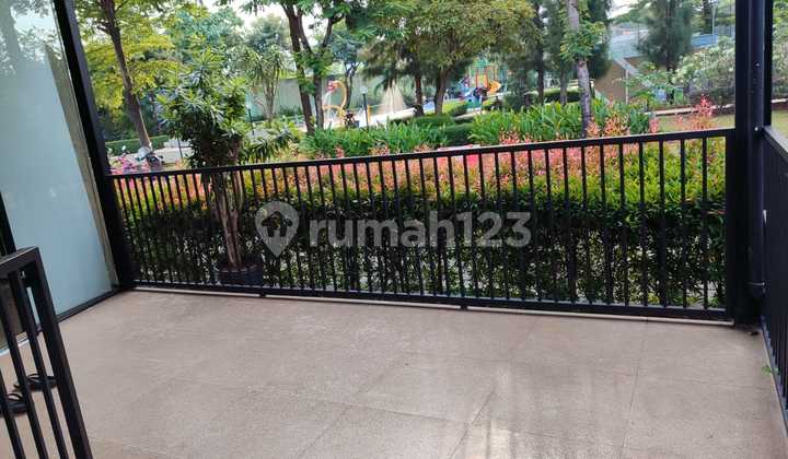 Corner House Cluster Asia Green Lake City