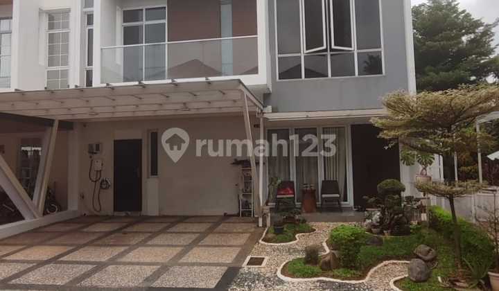Rumah Hoek Besar Riviera Metland Puri