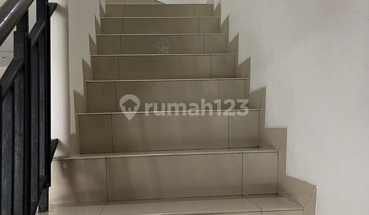 For Sale Green Lake Cluster East Asia House