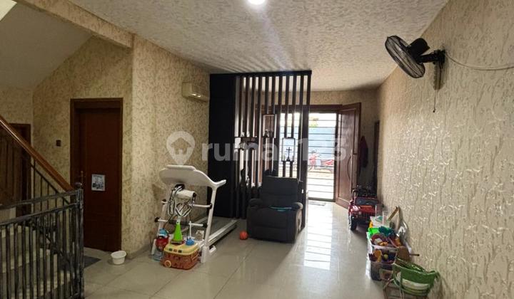 Dijual Rumah Terawat Dan Bagus Di Kav Dki Jakarta Barat 2