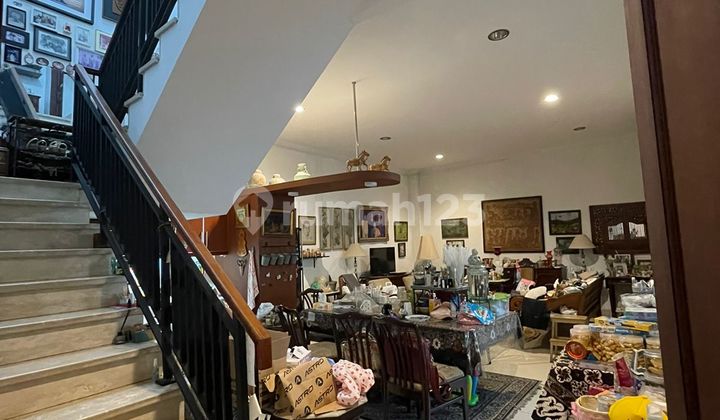 Luxury House in the Strategic Area of East Cilandak, South Jakarta