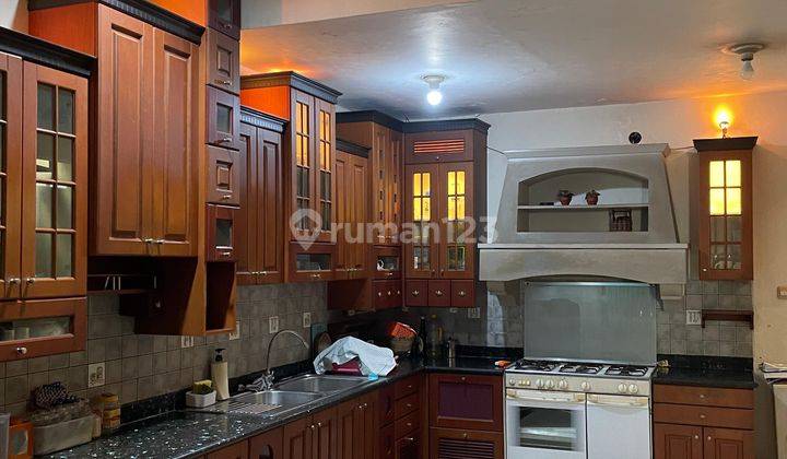 Rumah Semi Furnish di Taman Semanan Indah Jakarta Barat Lokasi Strategis  2