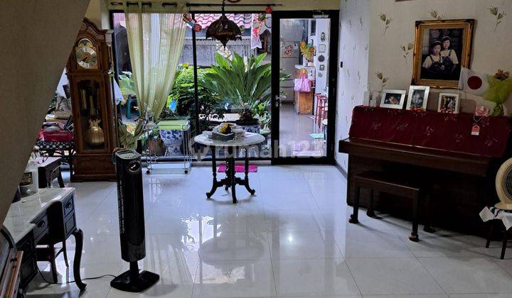 Dijual Rumah 2 Lantai Di Petojo Selatan 1