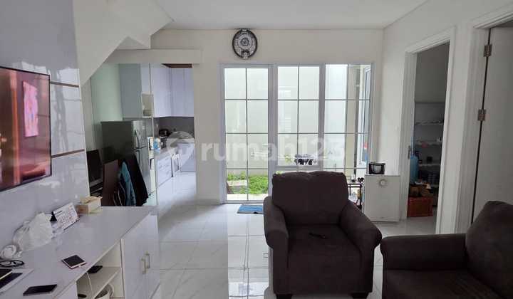 Rumah Siap Huni di Komp Suvarna Sutera Cluster Gradura 2