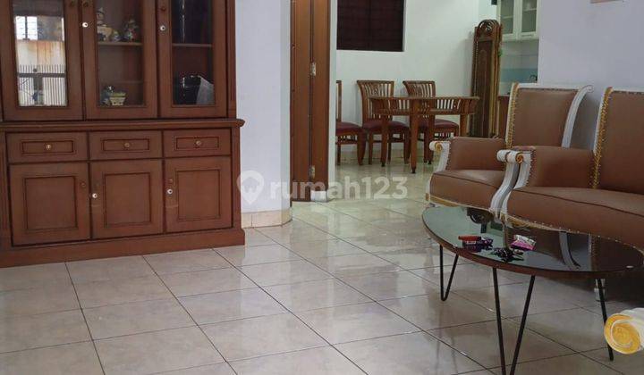 Dijual Rumah Furnished di Bendungan Hilir 2