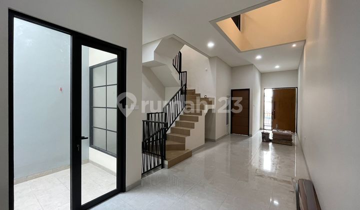 For Sale: Move-In Ready House in Rawa Pandan, Tomang, West Jakarta – Strategic Location, Negotiable 2