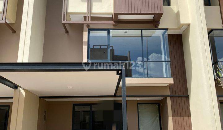 Dijual Rumah Cantik Minimalis Brand New Di Tabebuya Bsd City 1