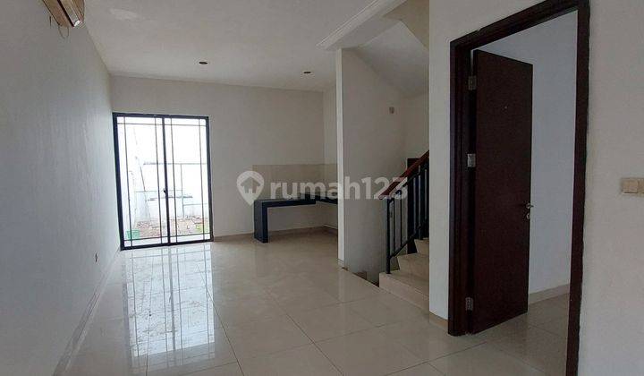 Di Jual Rumah Asia Di Green Lake 2 Lantai 2