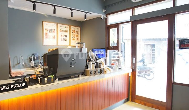 Rumah Sekaligus Cafe di Kawasan Kuliner Pasar Lama Tangerang Nego 2