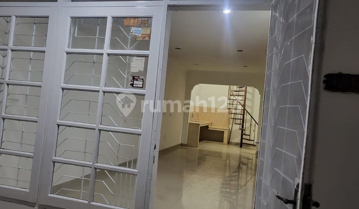 1-Story House for Rent 1/4 Kosambi Baru Near Kalam Kudus 2
