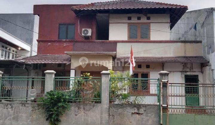 DIjual Cepat Rumah 2 lantai Pulomas Barat Persegi Panjang 266m 1