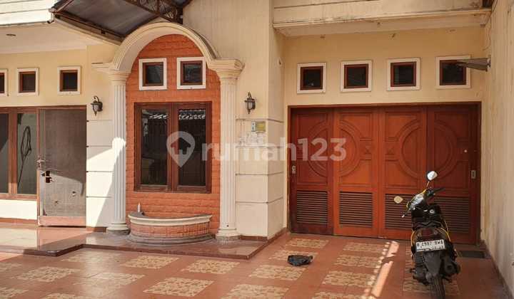 Mangga Besar can be for business and online ventures or residence. 2