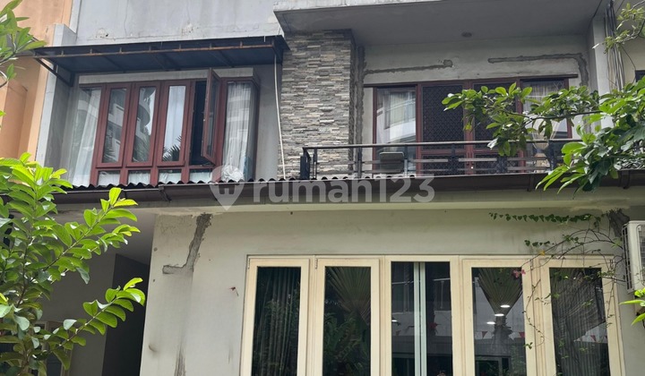 Harga BU Fully Furnished Springhill Kemayoran Siap Huni Jarang Ada Bagus Harga BU Fully Furnished Springhill Kemayoran Siap Huni Jarang Ada Bagus