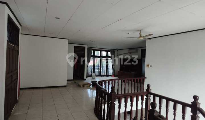 Rumah Sewa Kayu Putih Selatan Full Renovasi Sangat Nyaman 2