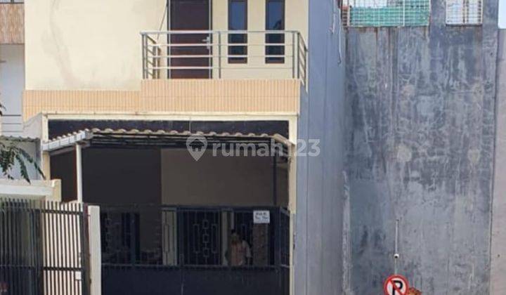 Butuh Uang Cepat Dijual Rumah 2,5lantai Harga Super Modal 1