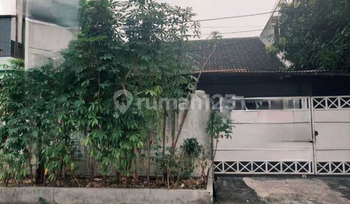 Danau Agung 12X25 25Jt Per Meter Hadap Timur