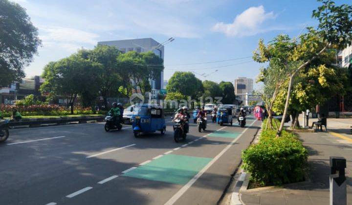 Dijual Gedung Matraman Bisa Untuk Showroom Kantor Dan Office Lainnya 2