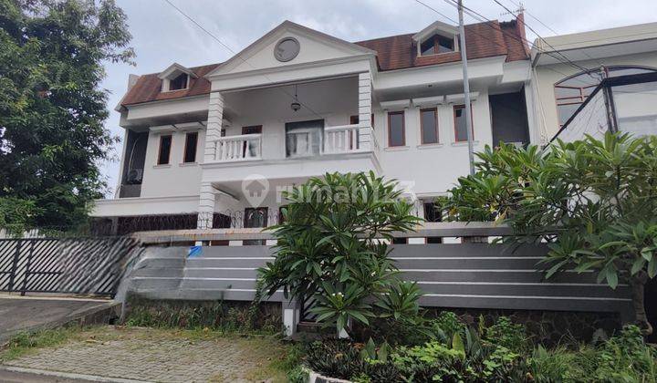 Disewakan 1 Unit Rumah Kayu Putih 3 Lt 380m Jarang Ada 1