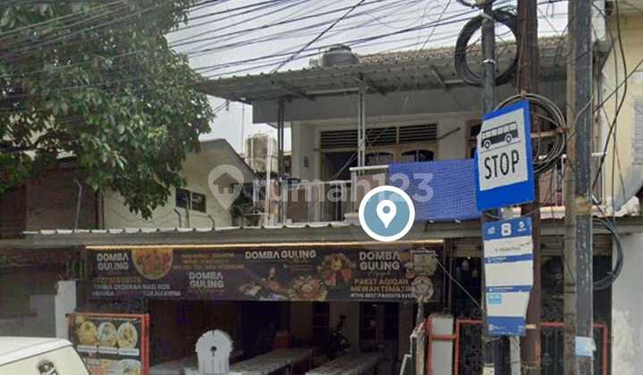 Duren Sawit roadside can be used for boarding houses or online businesses.