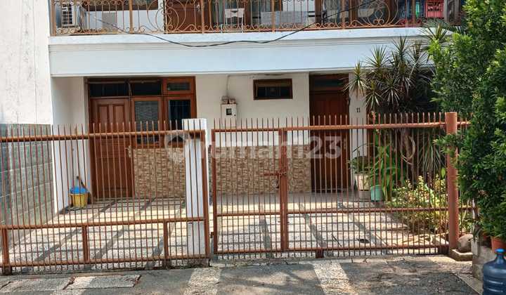 Dijual Rumah 2 Lantai Di Pulomas SIap Huni Anti Banjir