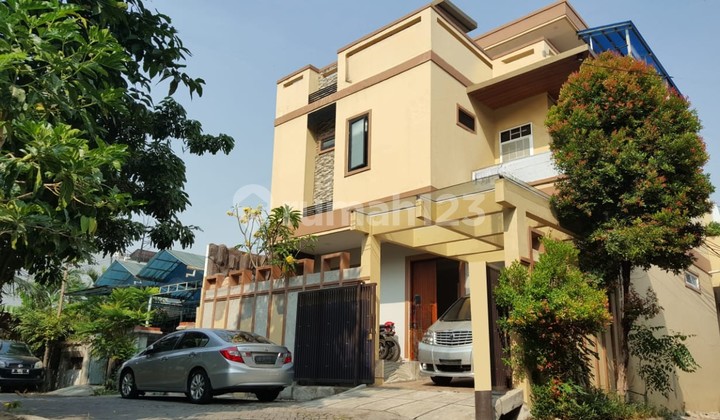 Fully Furnished Beautiful 3-Story House, Negotiable Until Deal, Just Bring Your Suitcase