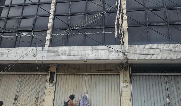 Rare 3 Adjacent Shophouses with 4 Floors on Ready-to-Use Sereal Land Rare 3 Adjacent Shophouses with 4 Floors on Ready-to-Use Sereal Land