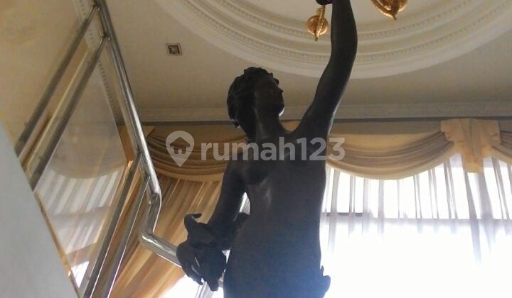 Patra Kuningan Siap Huni Rumah Pejabat Ada Swimming Pool 2