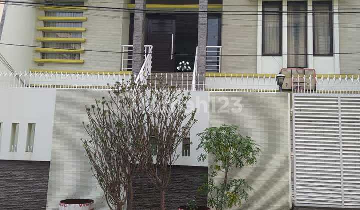 For Rent Large 3-Story House in Sunter 12X21 For Rent Large 3-Story House in Sunter 12X21