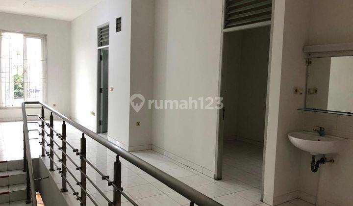 JARANG ADA LOKASI STRATEGIS. DIJUAL RUMAH 2 LT 4,2 DEKAT SENEN 2