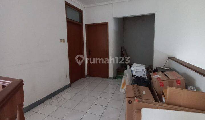 Rumah 2 Lantai Bagus SHM di Ciateul, Bandung 2