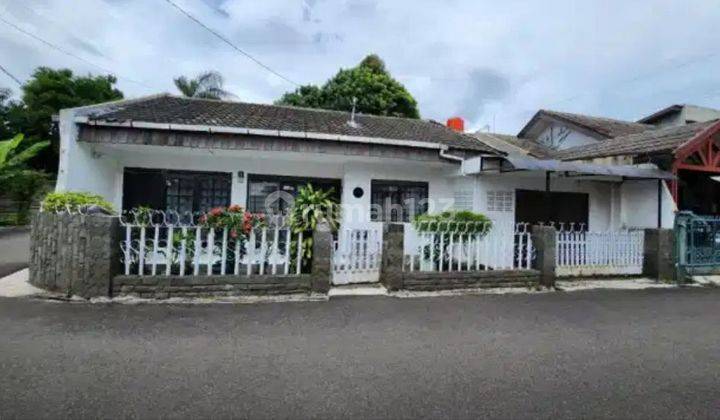 Rumah Hoek Bagus SHM di Riung Bandung, Bandung 1