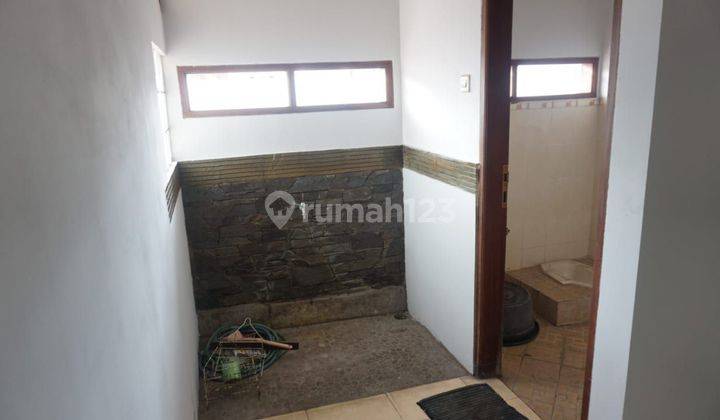 Rumah Hoek 2 Lantai Bagus SHM di Cibabat, Bandung 2