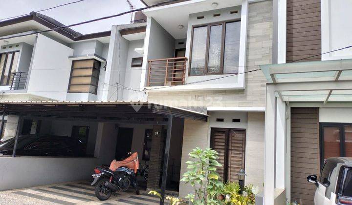 Rumah 2 Lantai Bagus SHM di Cimahi, Bandung 1