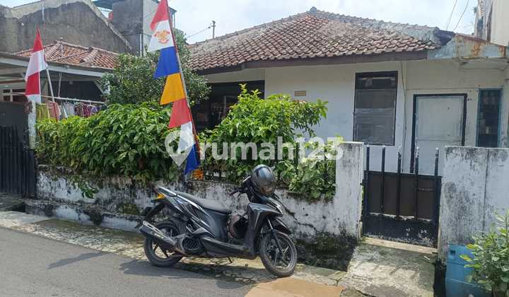 Rumah lama hitung tanah di arcamanik Endah