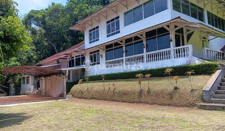 Dijual Cepat Villa Luas Tanah Besar di Subang 1