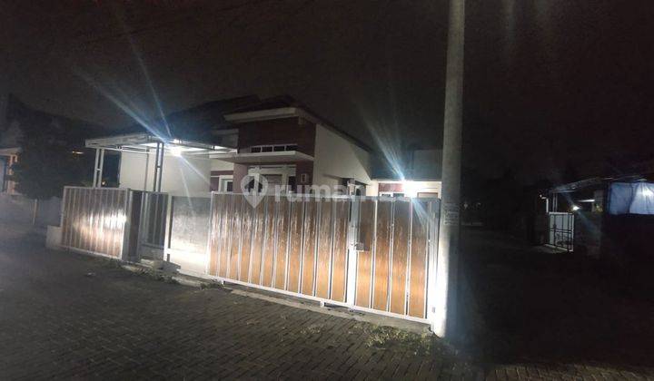 Rumah Baru Hoek Siap Huni Di Area Pinus Regency 2