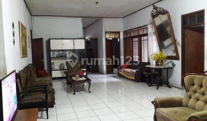 Well-Maintained Old House Ready to Occupy Turangga Buahbatu
