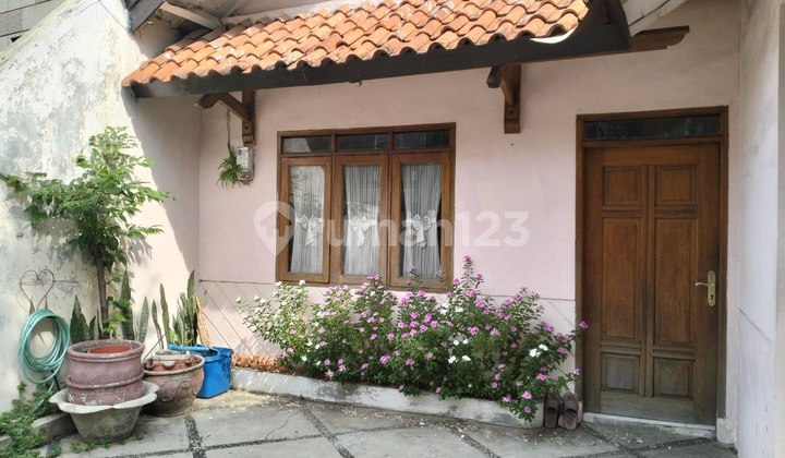 RUMAH Terawat di Pasirluyu Sayap BKR Sriwijaya 