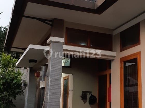 Rumah siap huni full furnished di taman kopo indah
