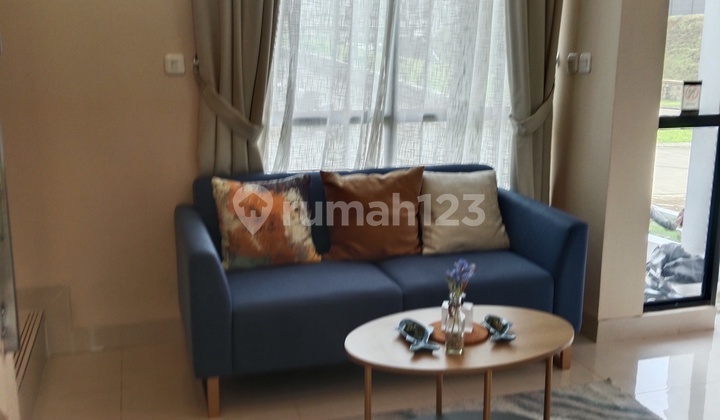 Rumah Scandinavian 2 Lantai Dekat Bsd City 2