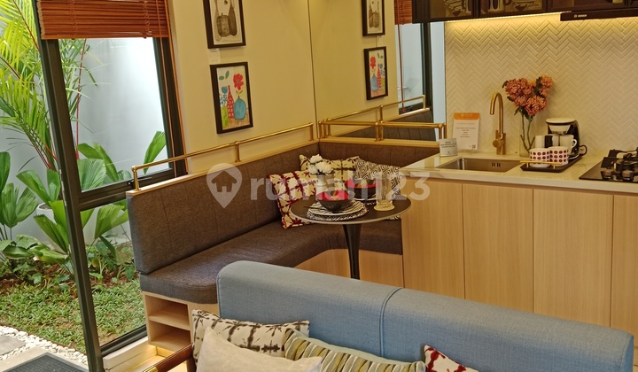 Rumah 2 Lantai Dekat Tol Hanya 700 Jutaan 2