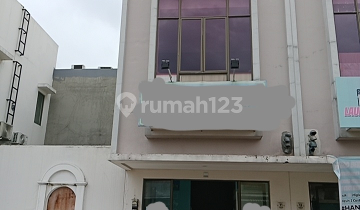 Ruko Siap Usaha Laundry di Gading Serpong