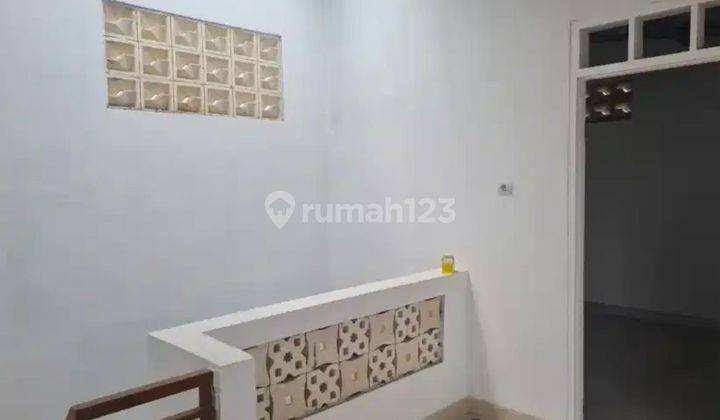 Dijual Dan Disewakan Rumah di Taman Royal 1 Tangerang 2