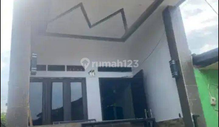 Disewakan Rumah 2,5 Lantai Bangunan Baru Di Kalideres Jakarta Barat 
 2