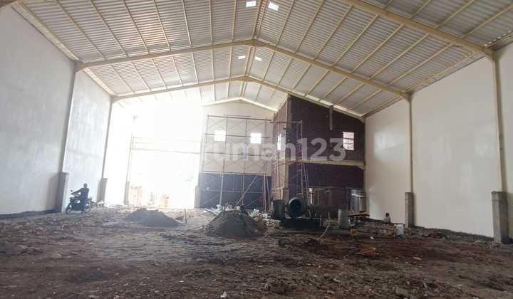 Warehouse for Sale, Lot 600, Kav DPR, Block B