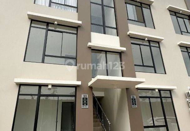 DISEWA! Green Royal Condo House Lt 1 2