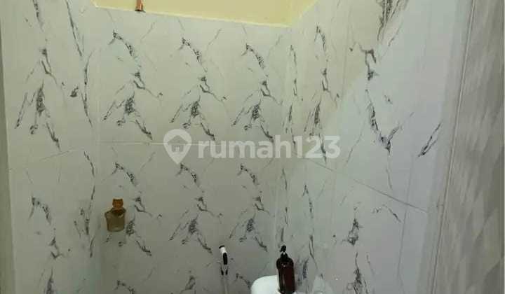 Dijual Rumah 2 lantai di Tangerang Kota Dijual Rumah 2 lantai di Tangerang Kota