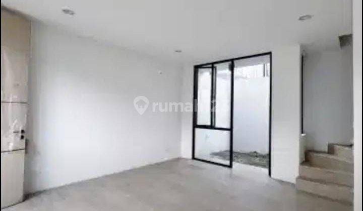 Sewa Rumah Baru 2 Lantai Di Cendana 2