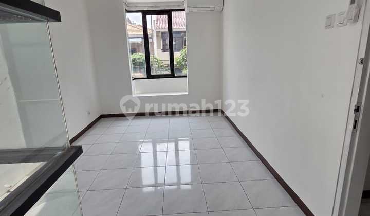 For rent, house LT. 250, Metro Permata 2