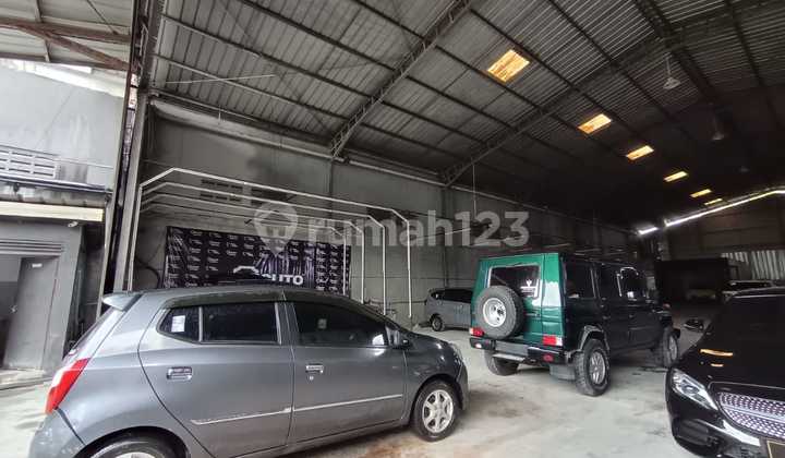 Disewakan Gudang lb 800 di Kavling DPR